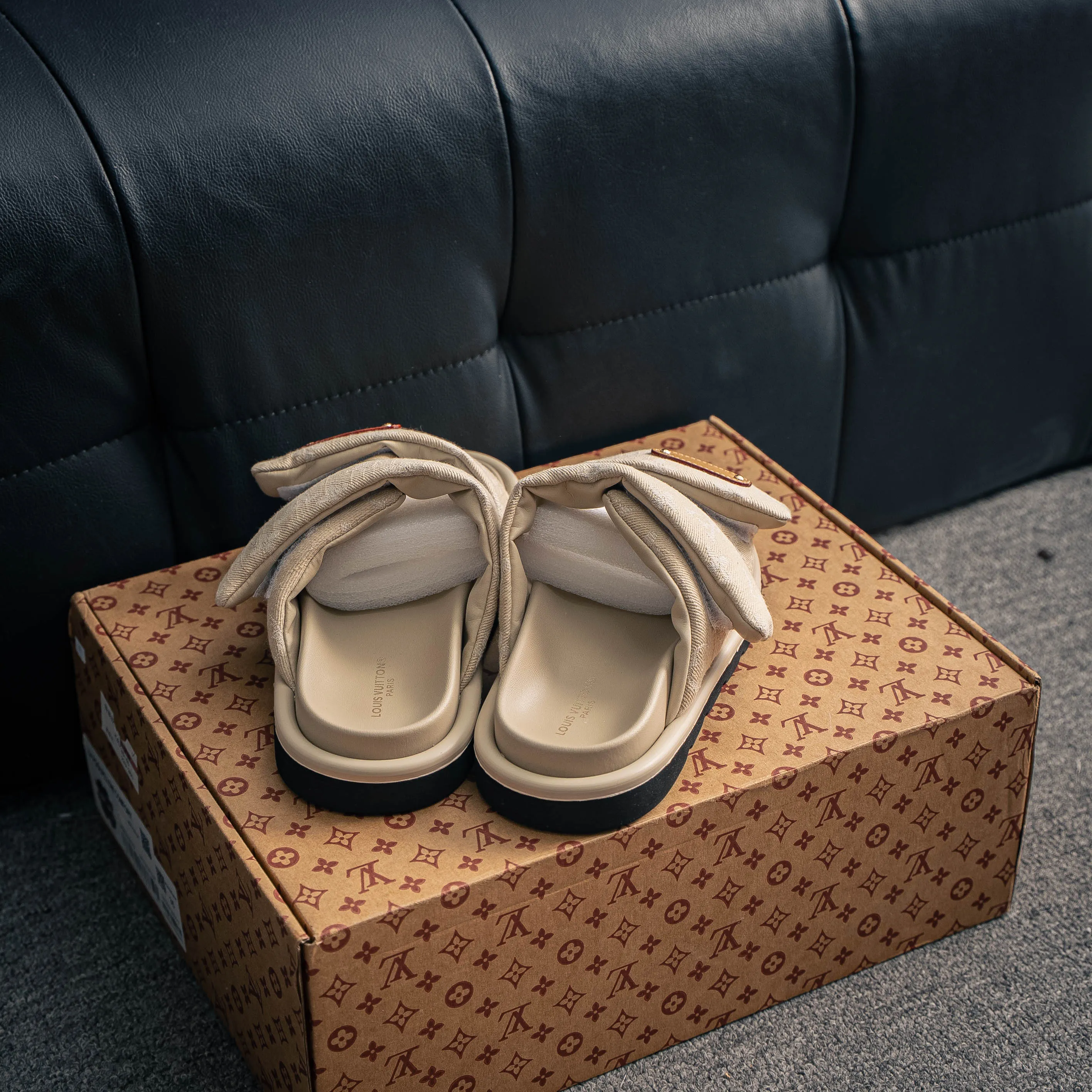 # LOUIS VUITTON ｜ 2026ss /Takashi Murakami x LOUIS VUITTON Sandals 。
